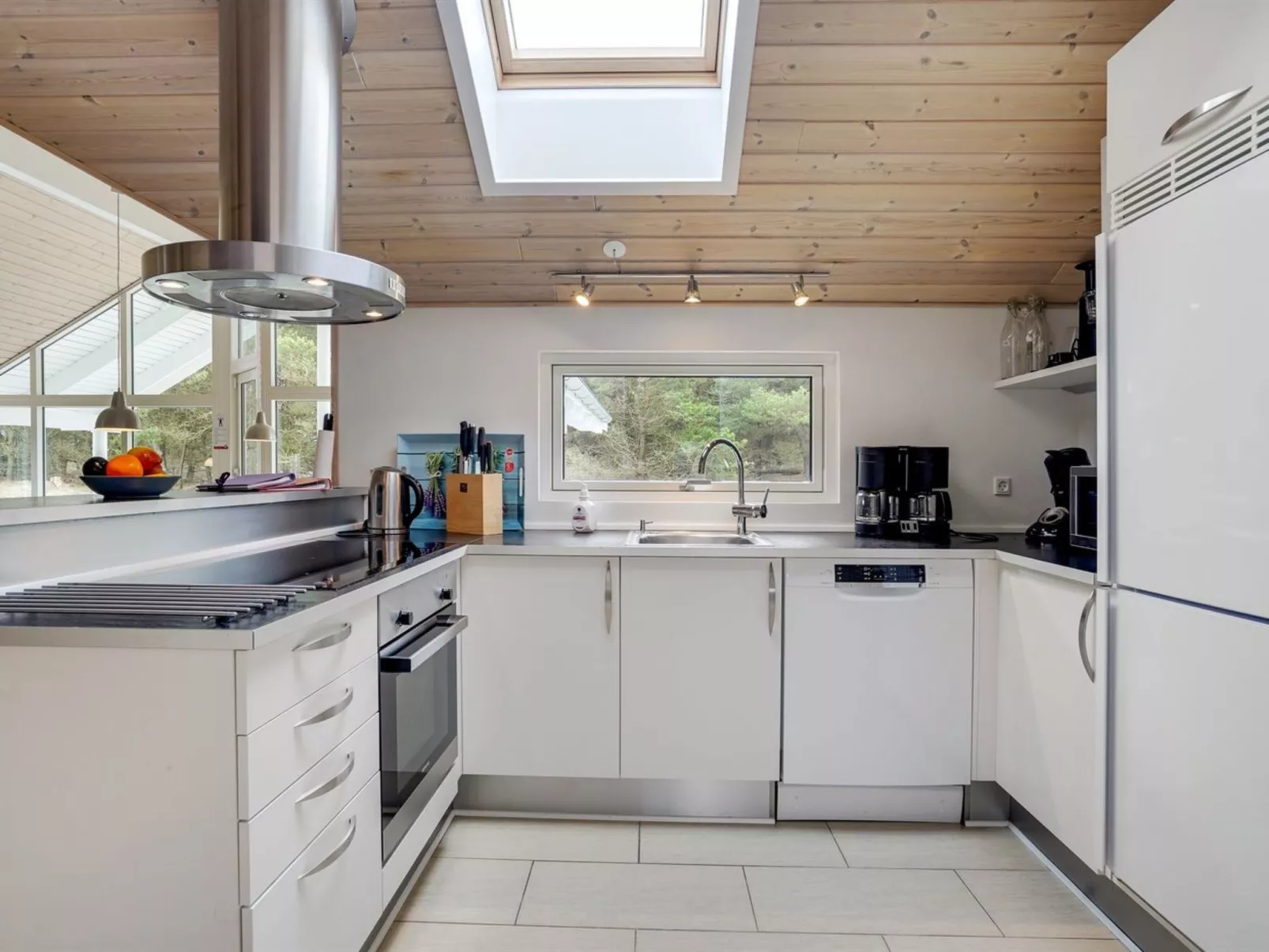 "Krum" - 4.5km from the sea-Drinnen