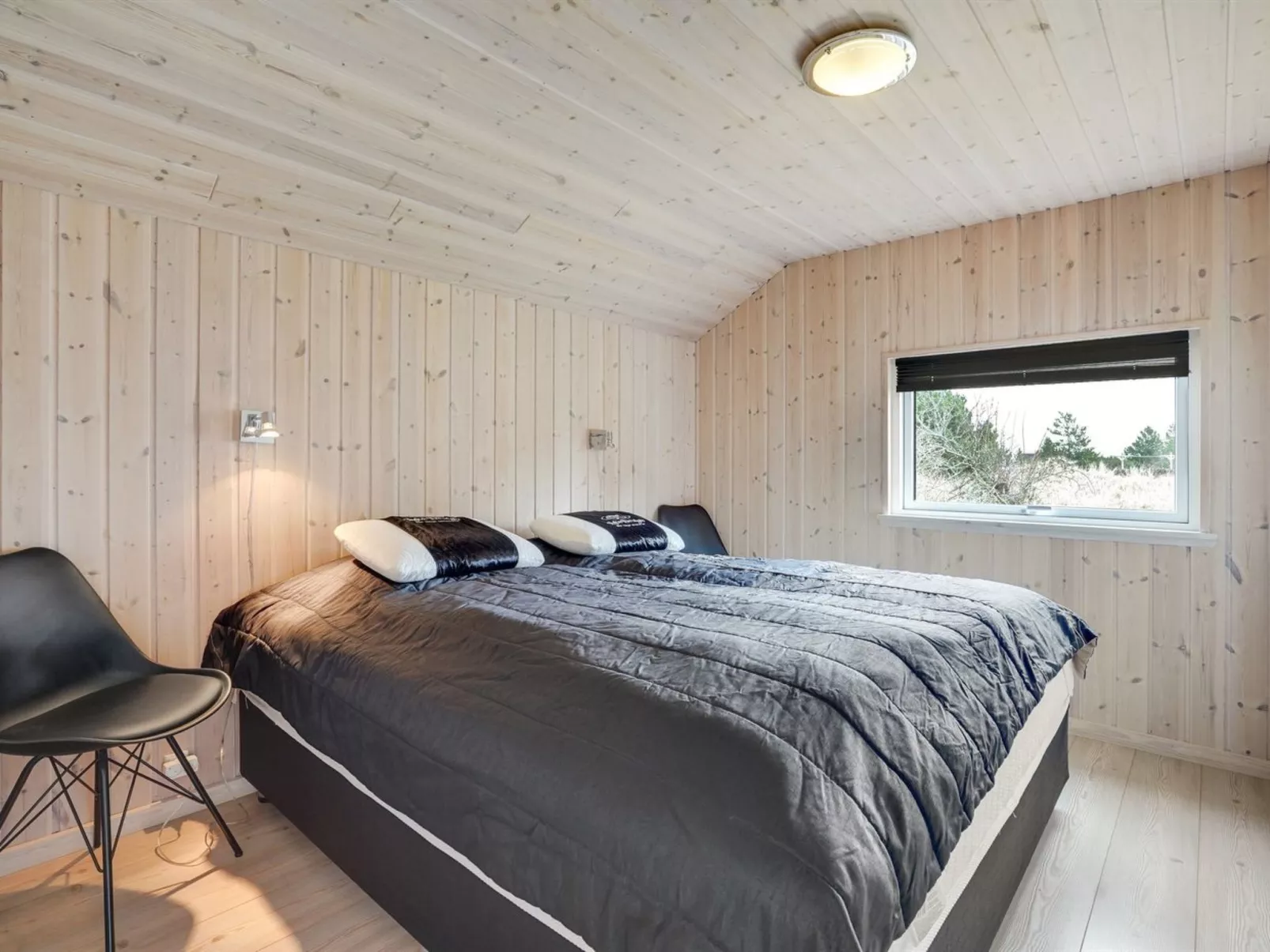 "Krum" - 4.5km from the sea-Drinnen