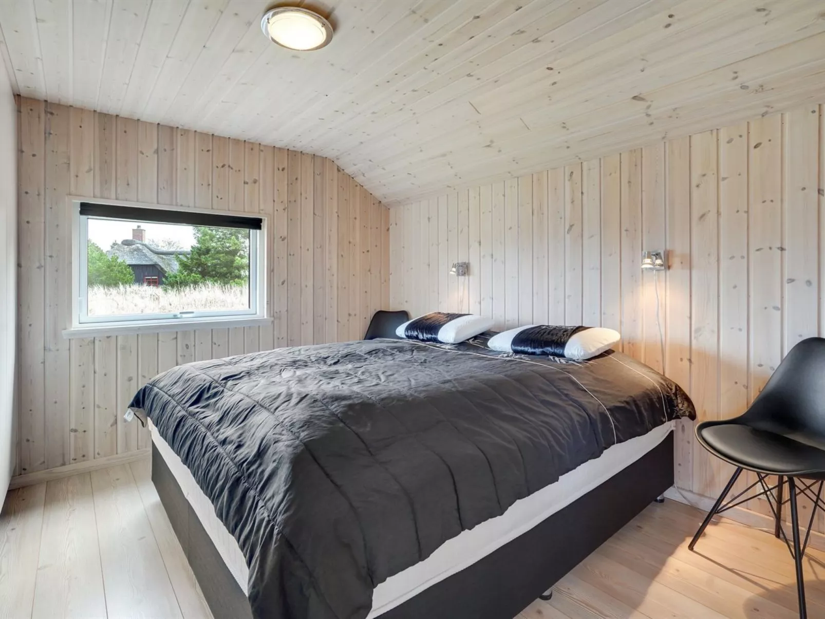 "Krum" - 4.5km from the sea-Drinnen