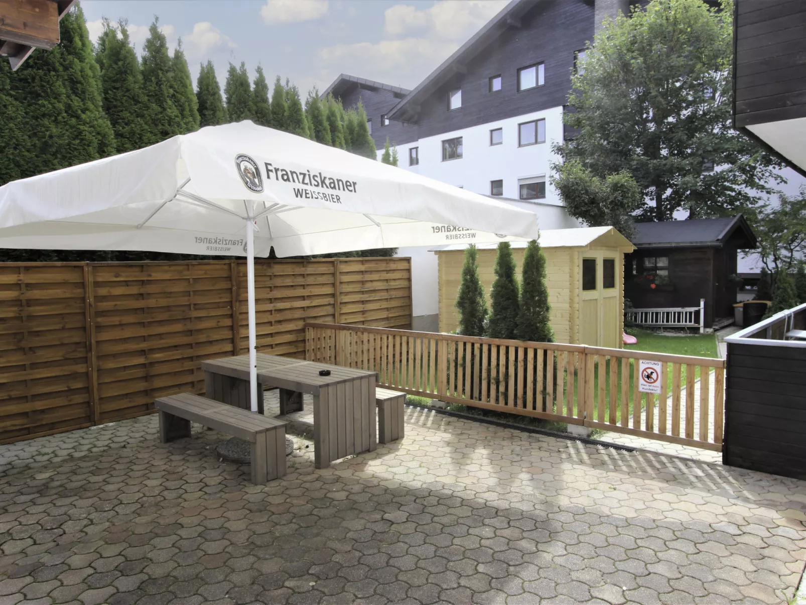 Am Birkenhain-Outside