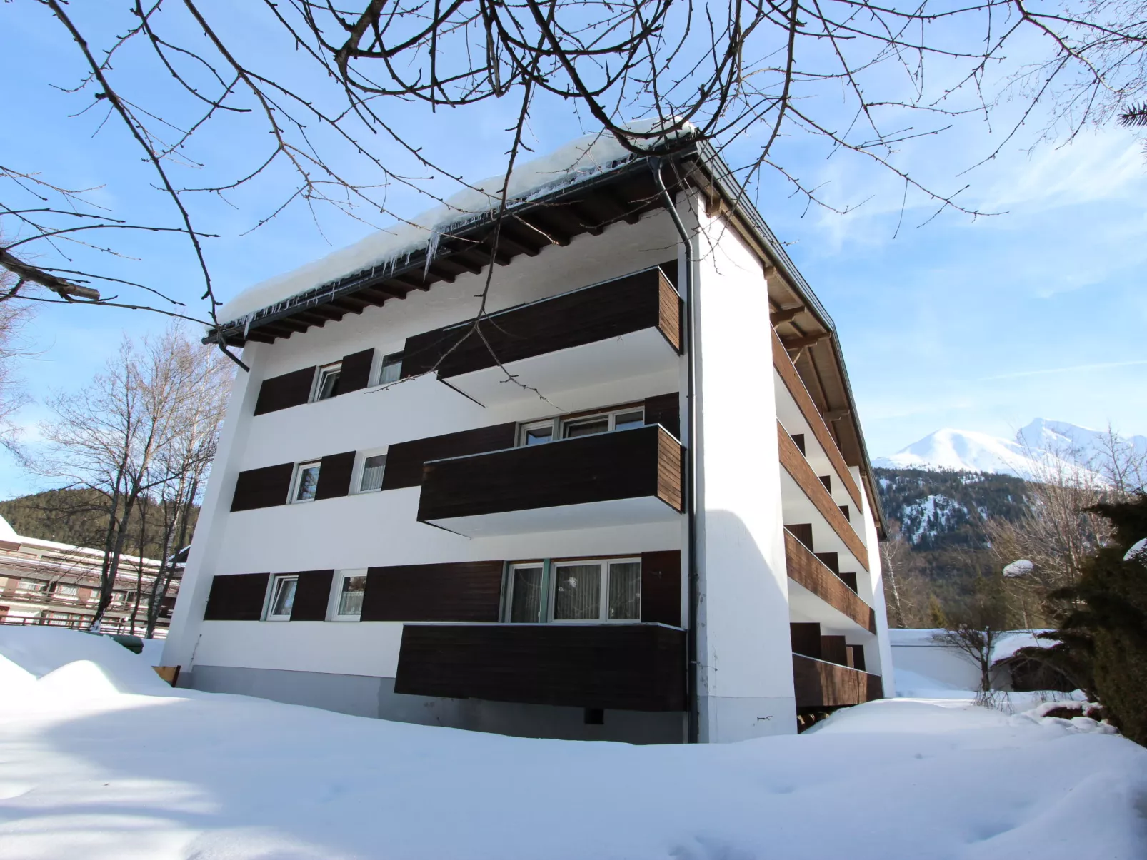 Am Birkenhain-Outside
