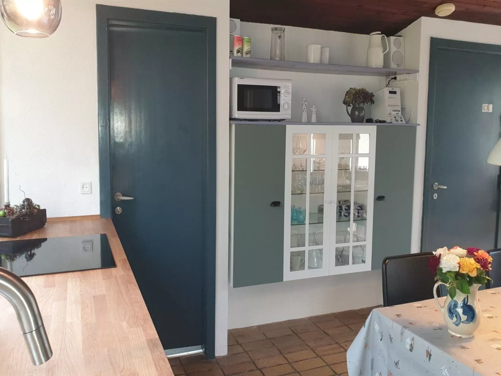 "Saxi" - 2.6km from the sea-Inside