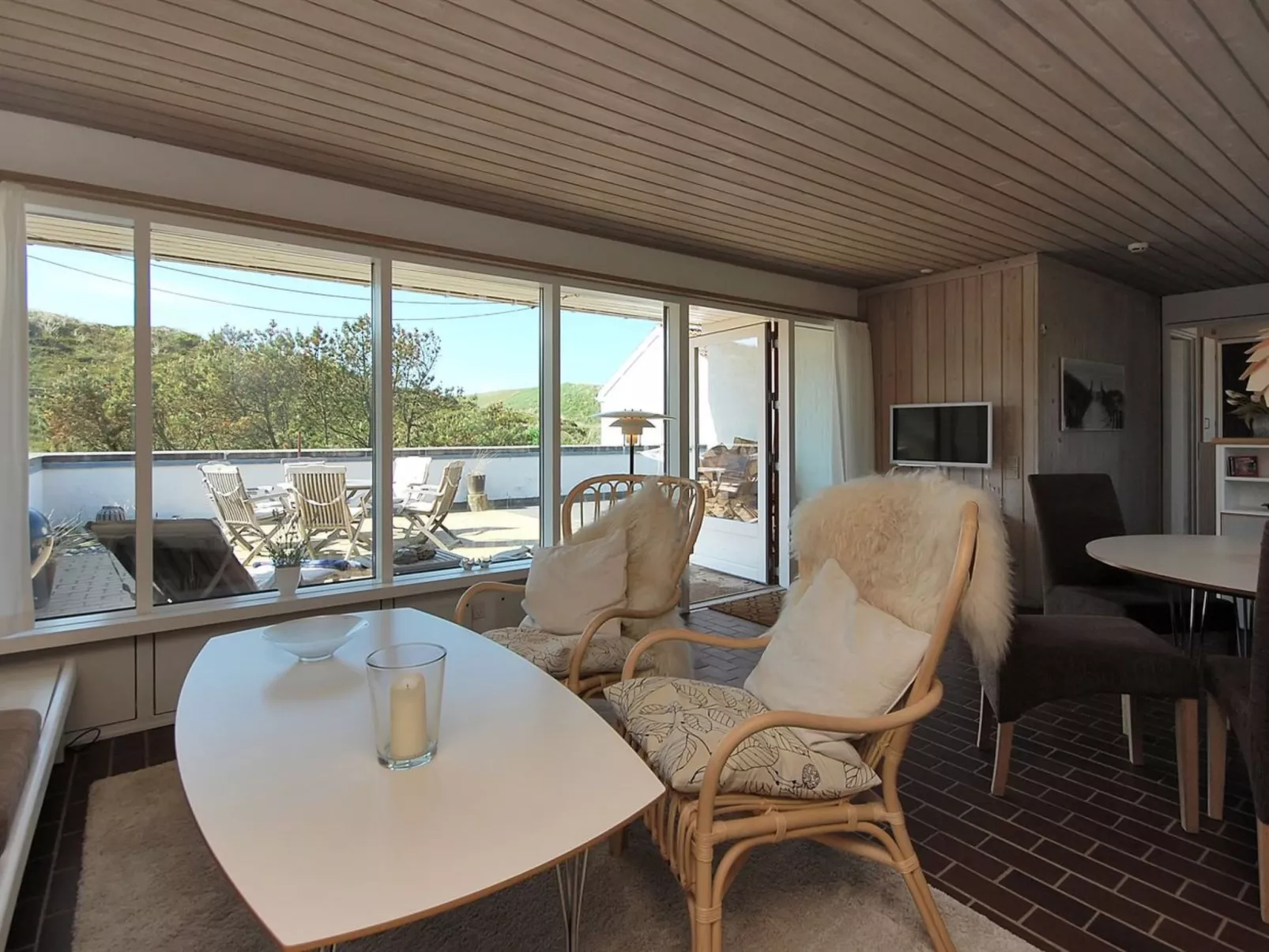 "Viena" - 400m from the sea-Inside