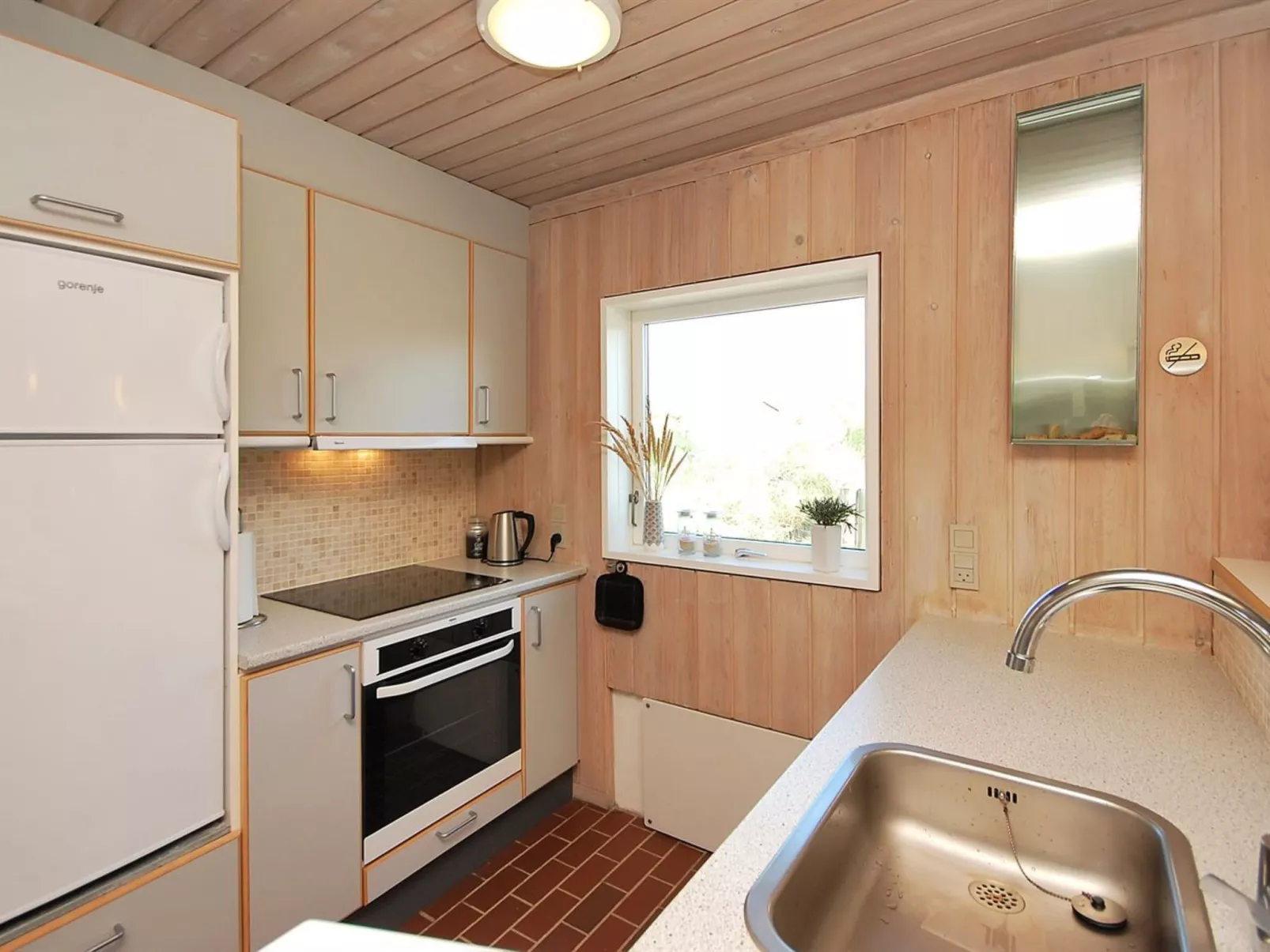 "Viena" - 400m from the sea-Inside