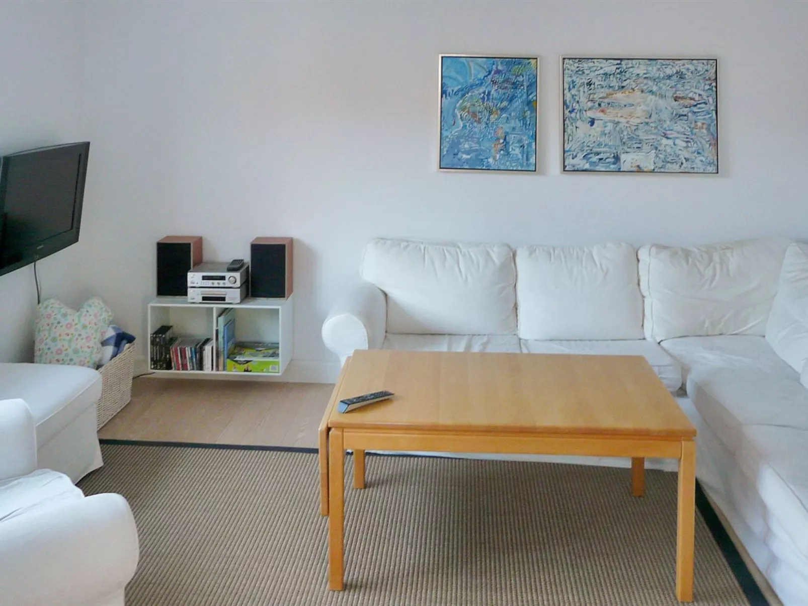 "Tuulia" - 1.1km from the sea-Inside