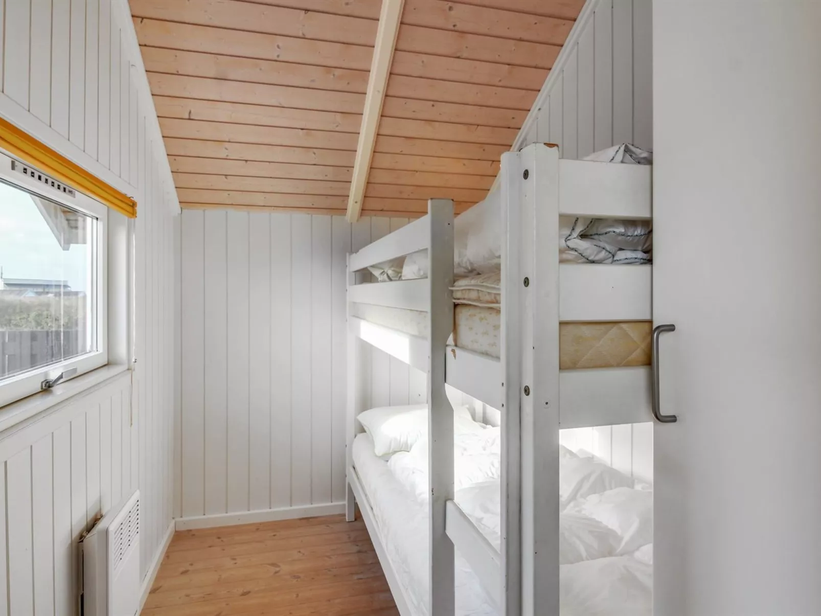 "Freya" - 200m from the sea-Inside