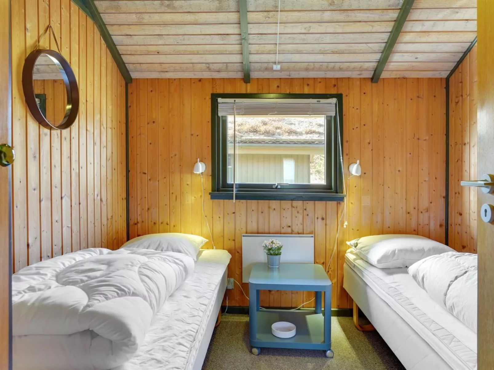 "Alfrik" - 900m from the sea-Inside