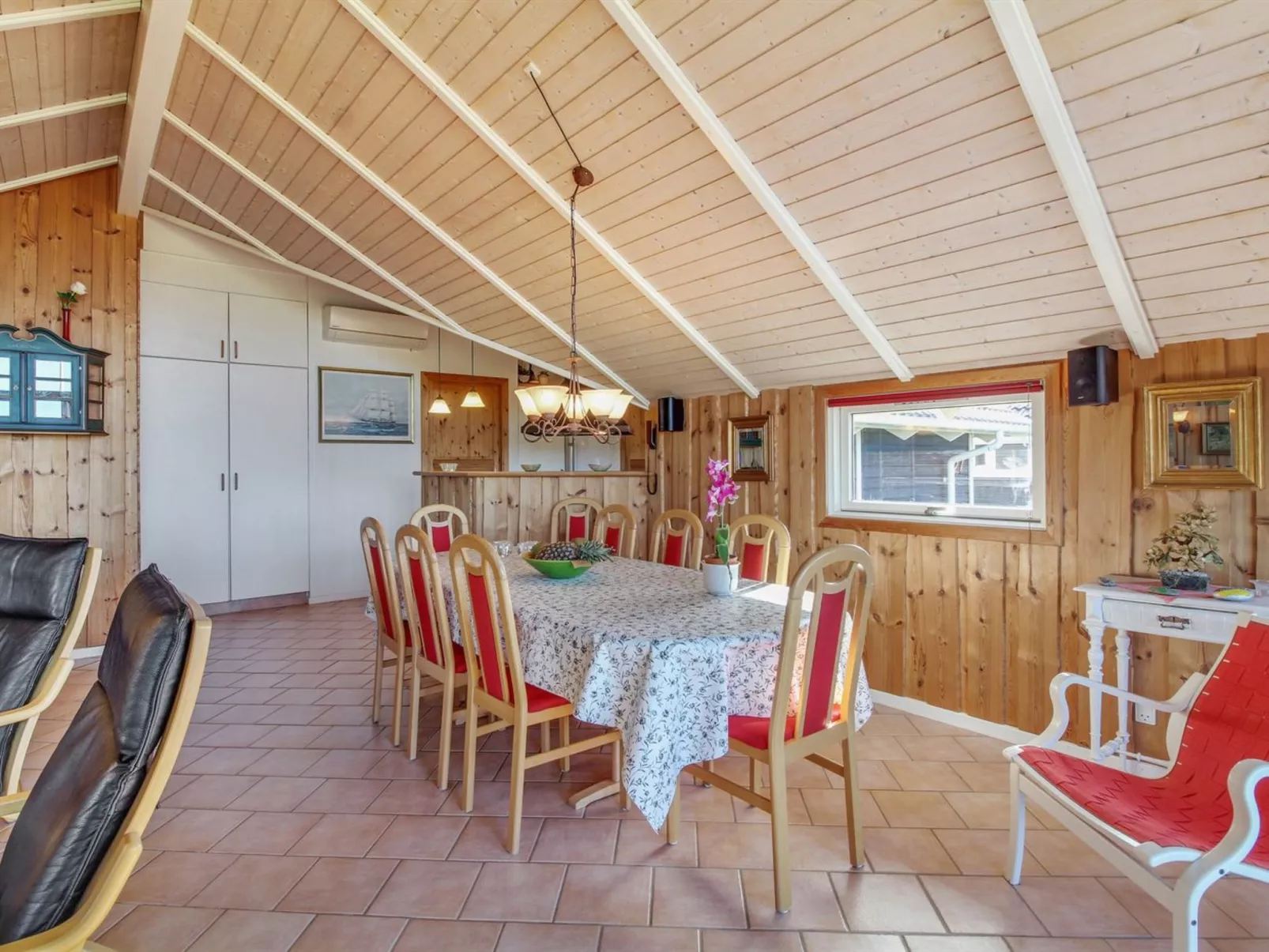 "Freya" - 200m from the sea-Inside
