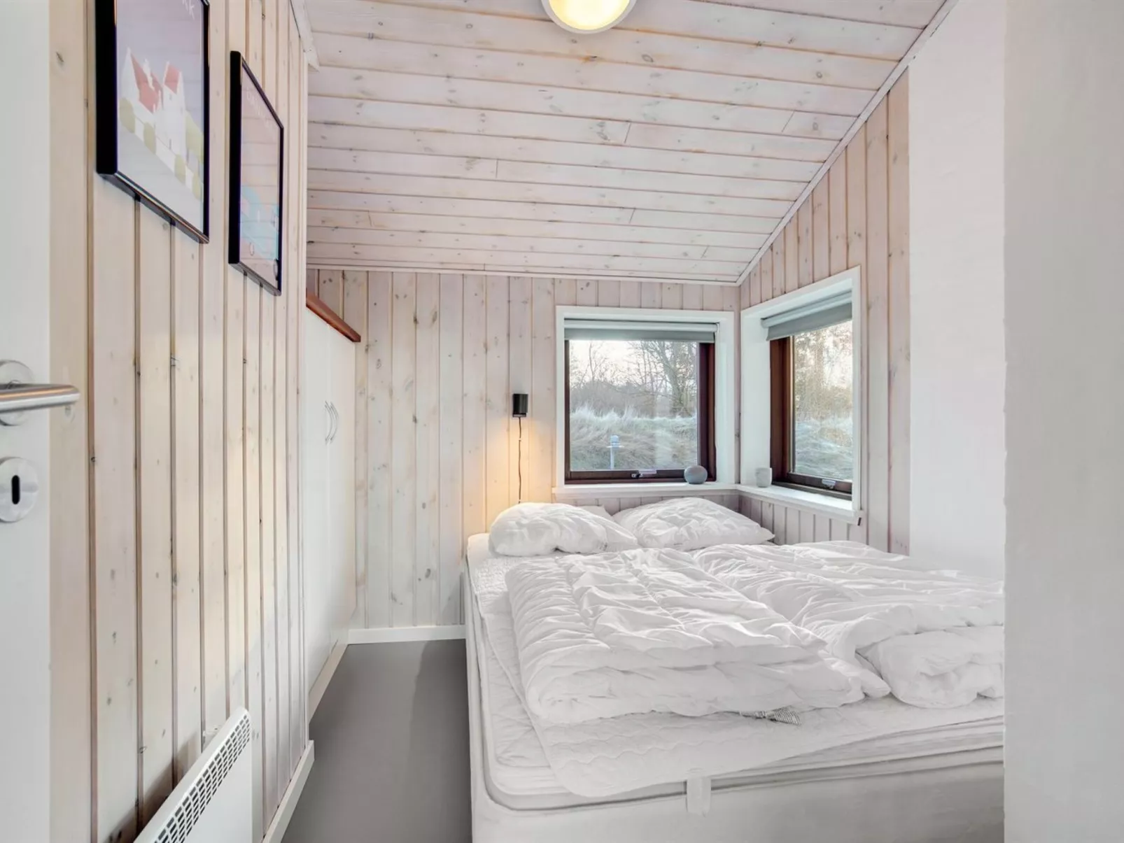 "Sirpa" - 1km from the sea-Inside