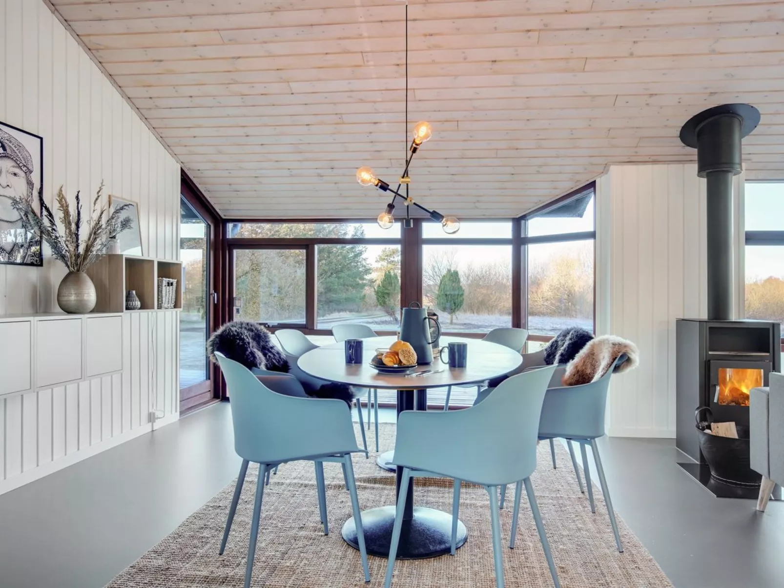 "Sirpa" - 1km from the sea-Inside
