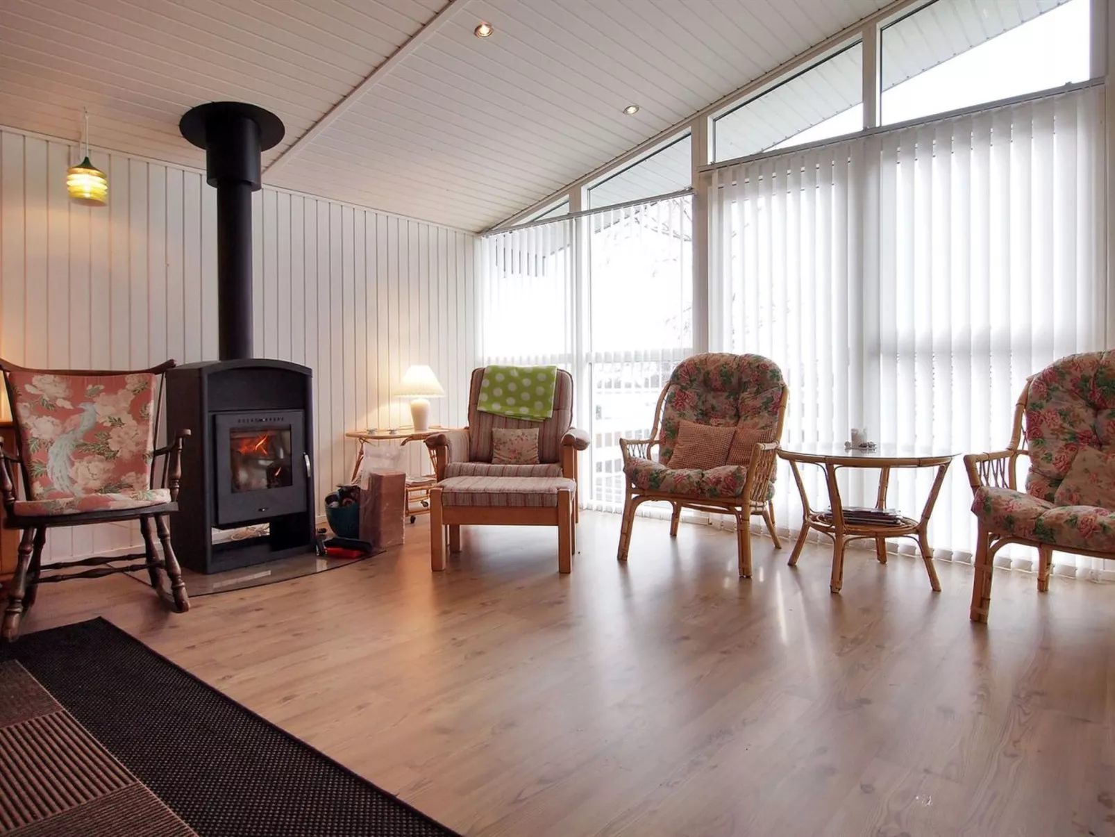"Wrange" - 150m from the sea-Drinnen
