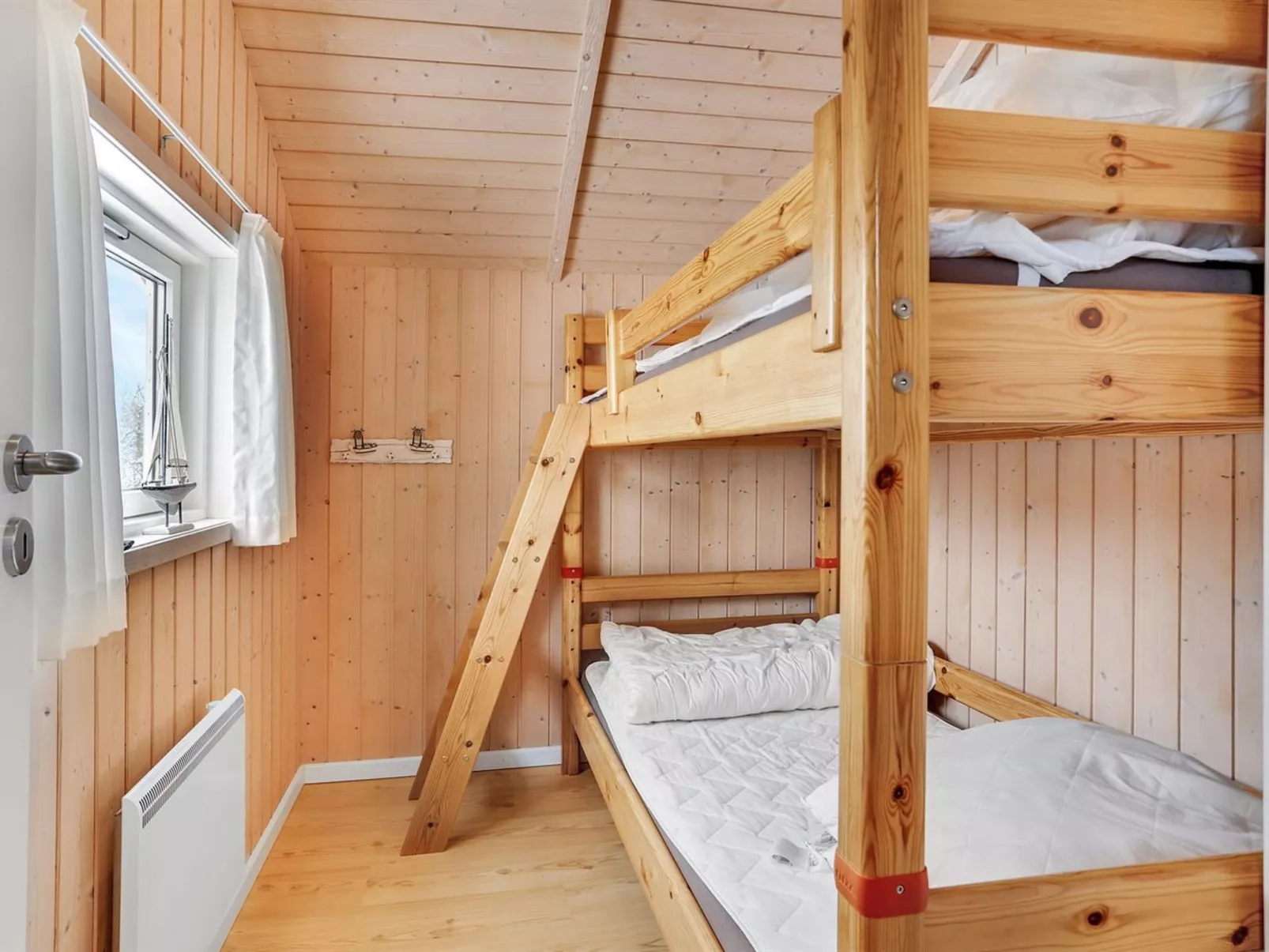 "Leya" - 1.2km from the sea-Inside