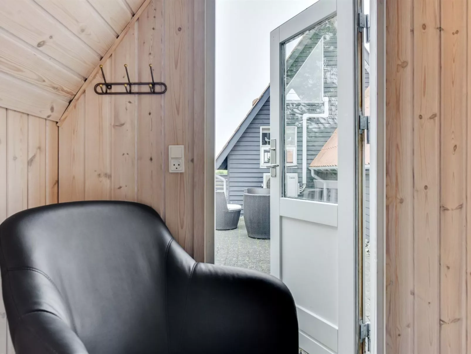 "Leve" - 200m from the sea-Outside