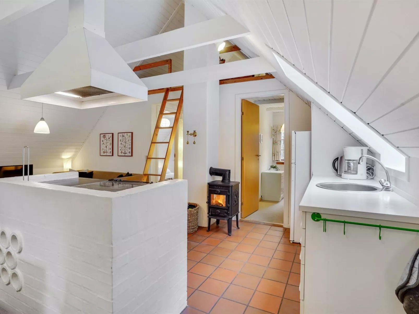 "Jörn" - 800m from the sea-Inside