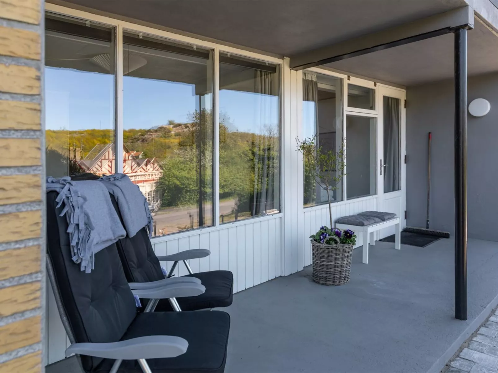 "Takenya" - 400m from the sea-Inside