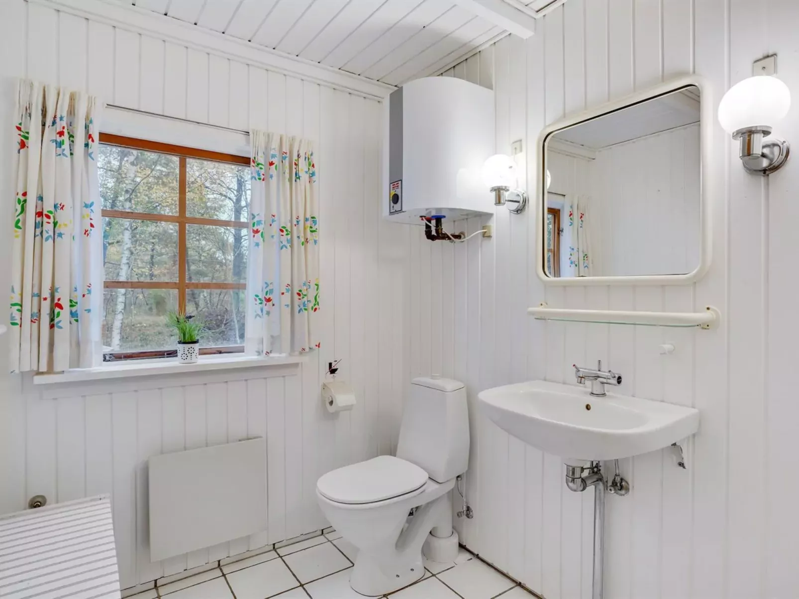 "Jörn" - 800m from the sea-Inside