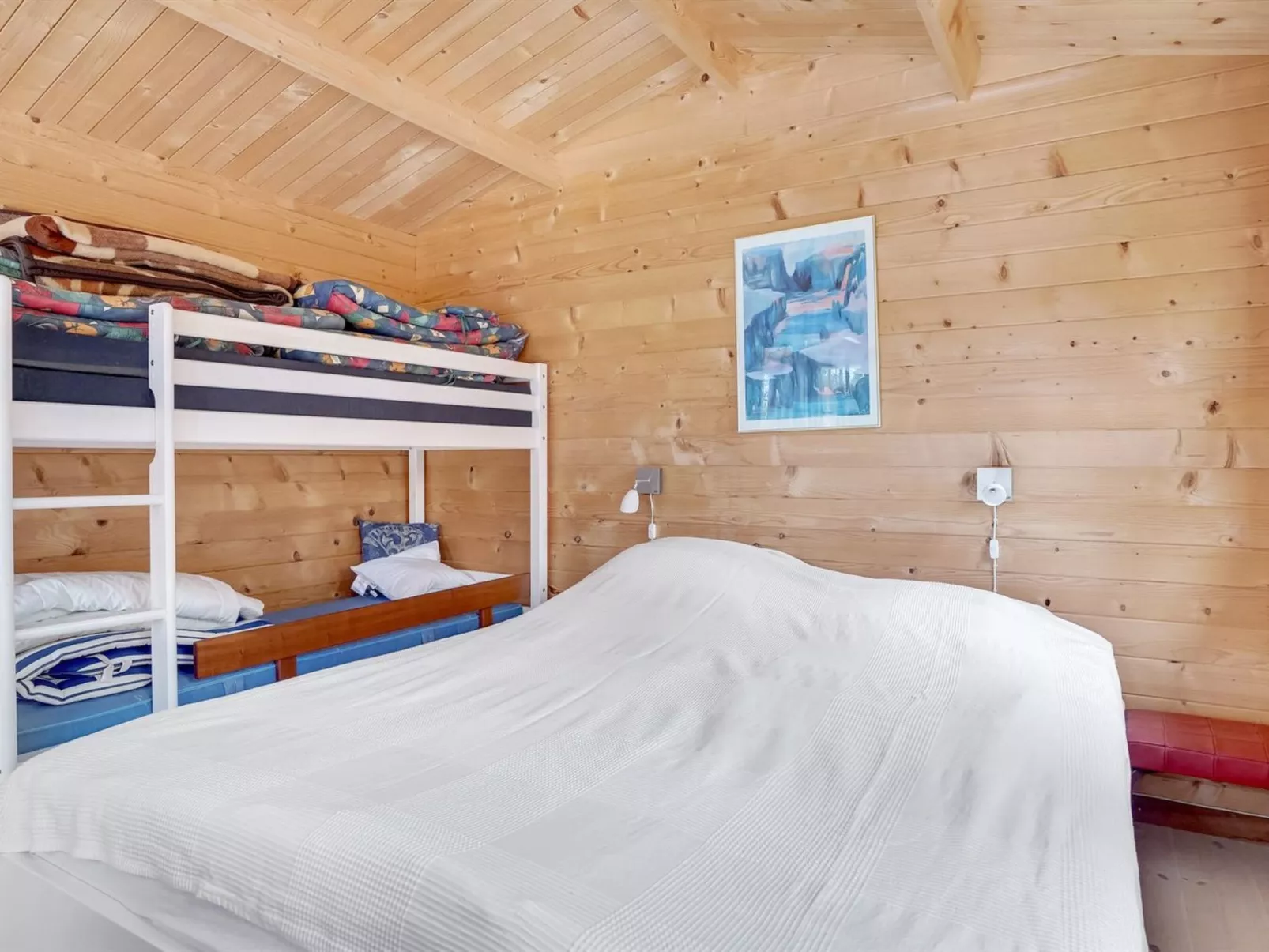 "Agda" - 100m from the sea-Drinnen