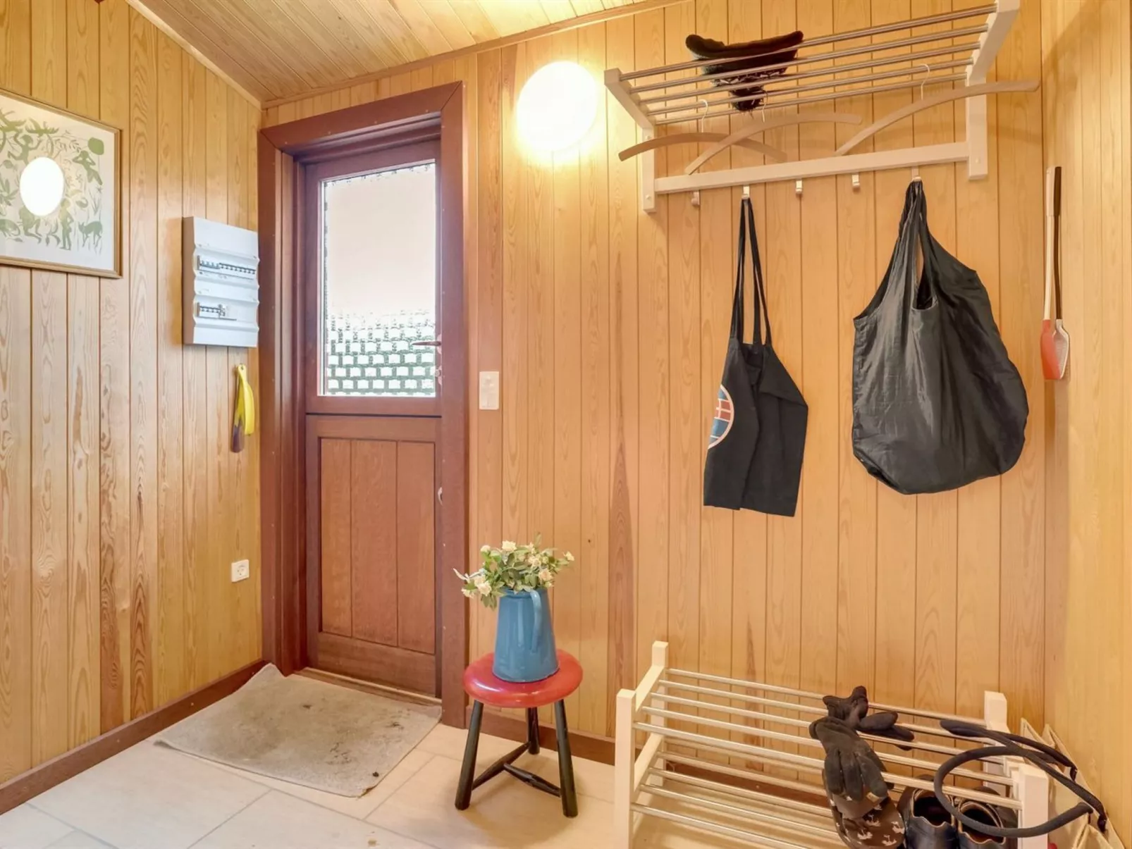 "Agda" - 100m from the sea-Drinnen