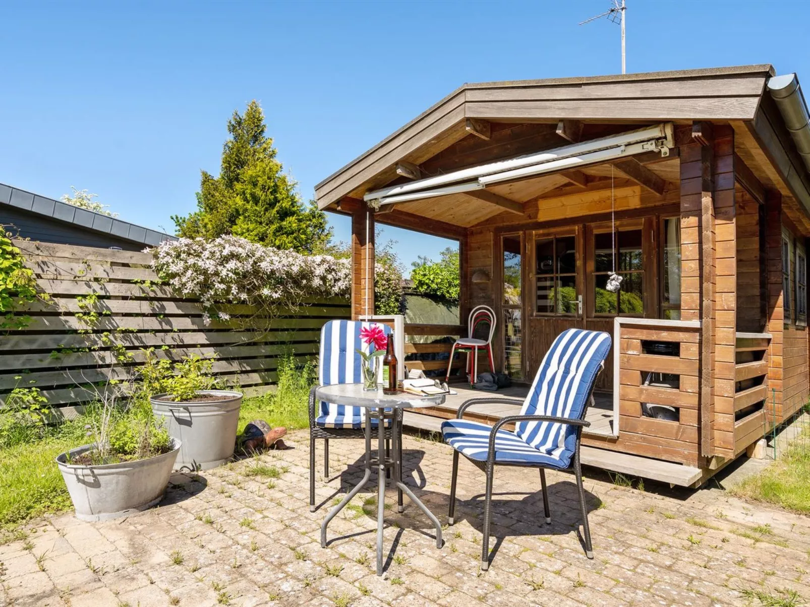 "Agda" - 100m from the sea-Draußen