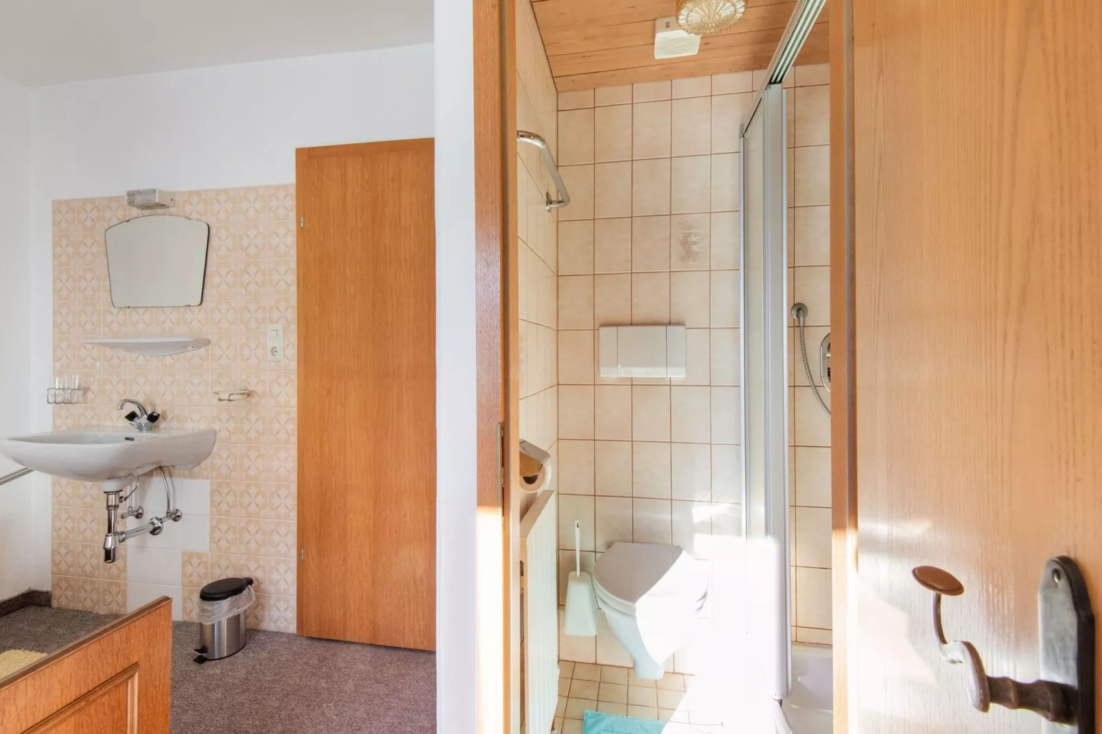 Ferienhaus Talblick-Bathroom