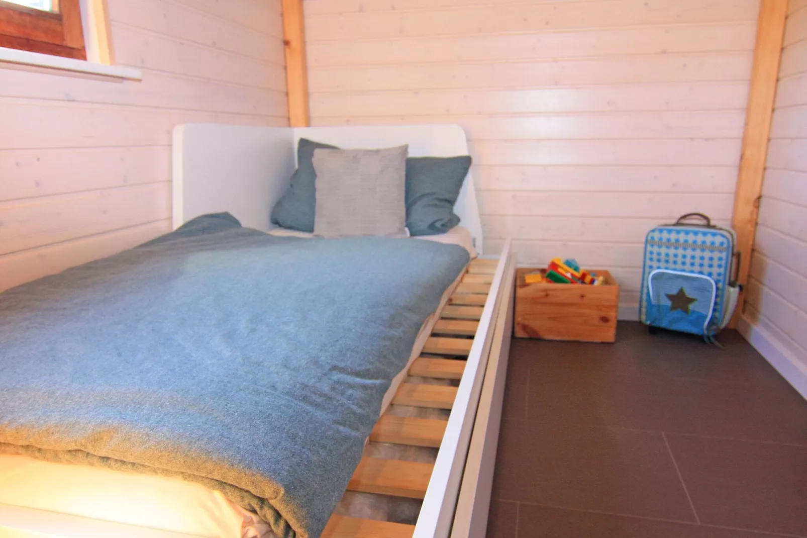 Blockhaus Damp-Schlafzimmer