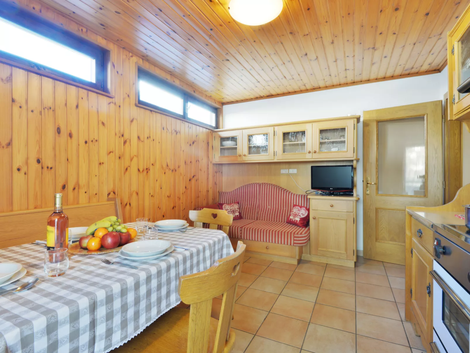 Cincelli - Marmolada-Inside