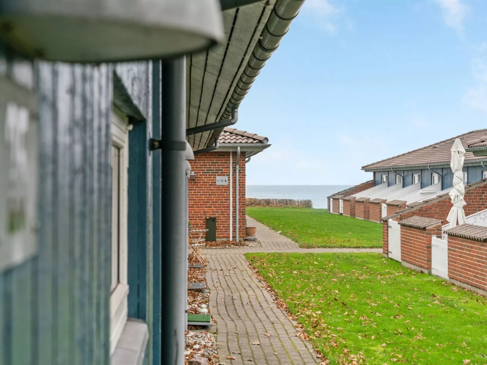 "Reinmoth" - 100m from the sea-Draußen
