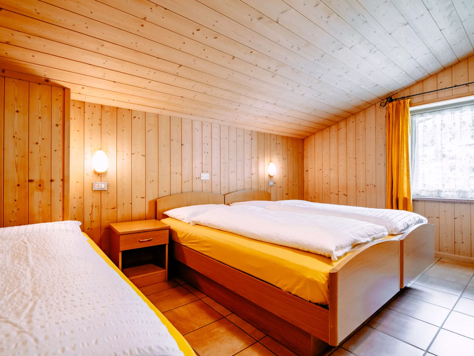 Cincelli - Marmolada-Inside