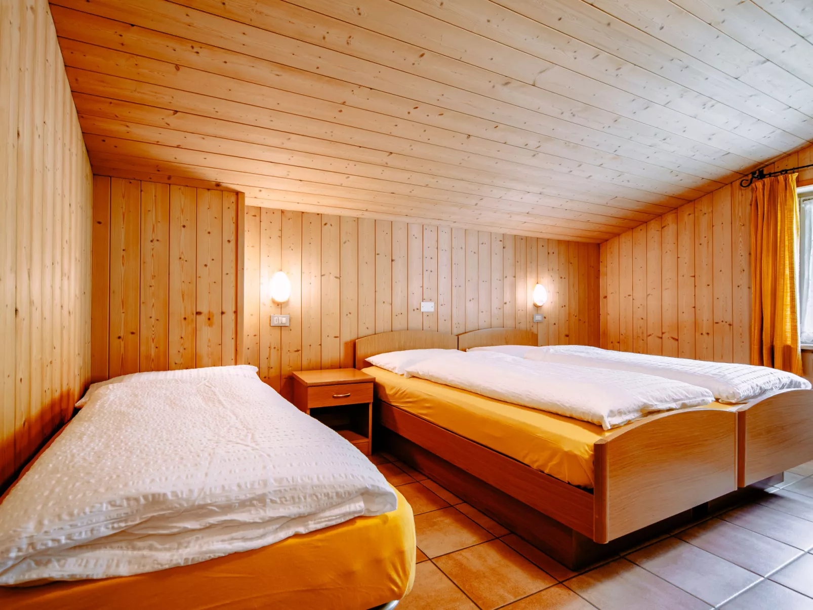 Cincelli - Marmolada-Inside