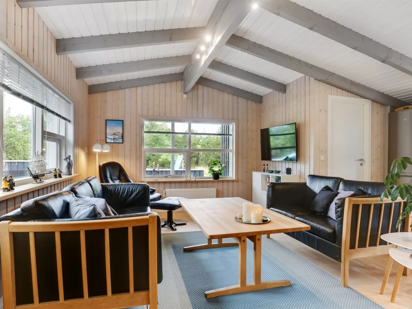 "Bia" - 250m from the sea-Inside