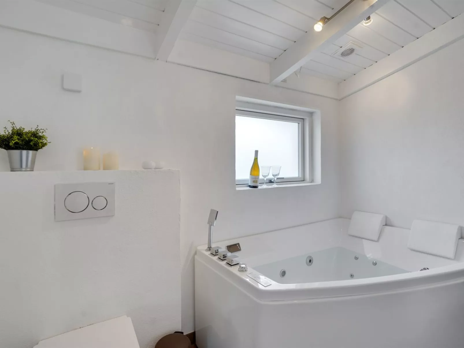 "Bia" - 250m from the sea-Inside