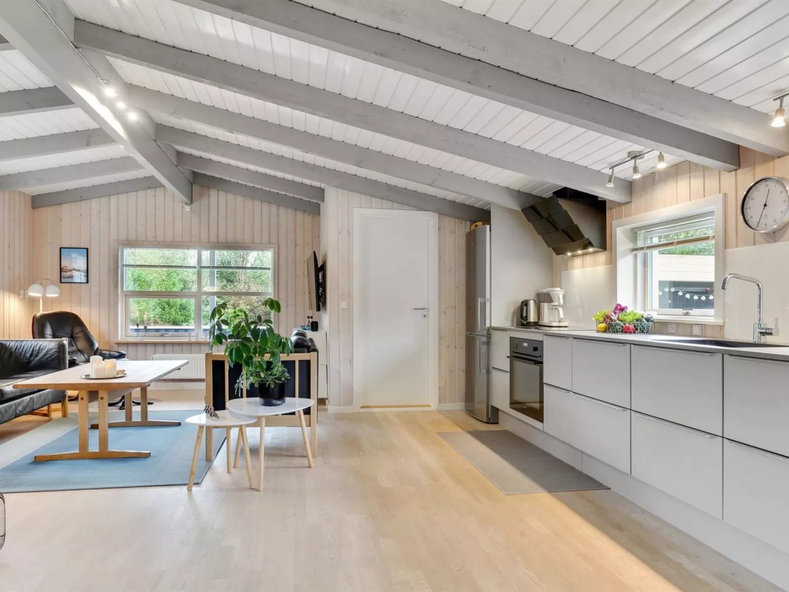 "Bia" - 250m from the sea-Inside