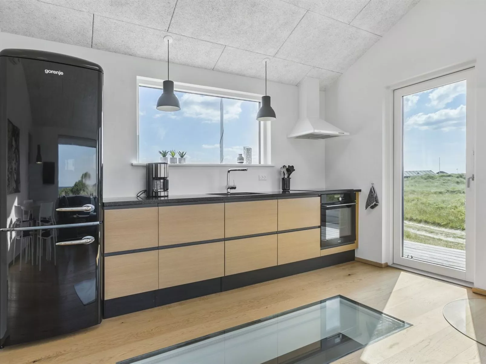"Aaltje" - 65m from the sea-Dedans