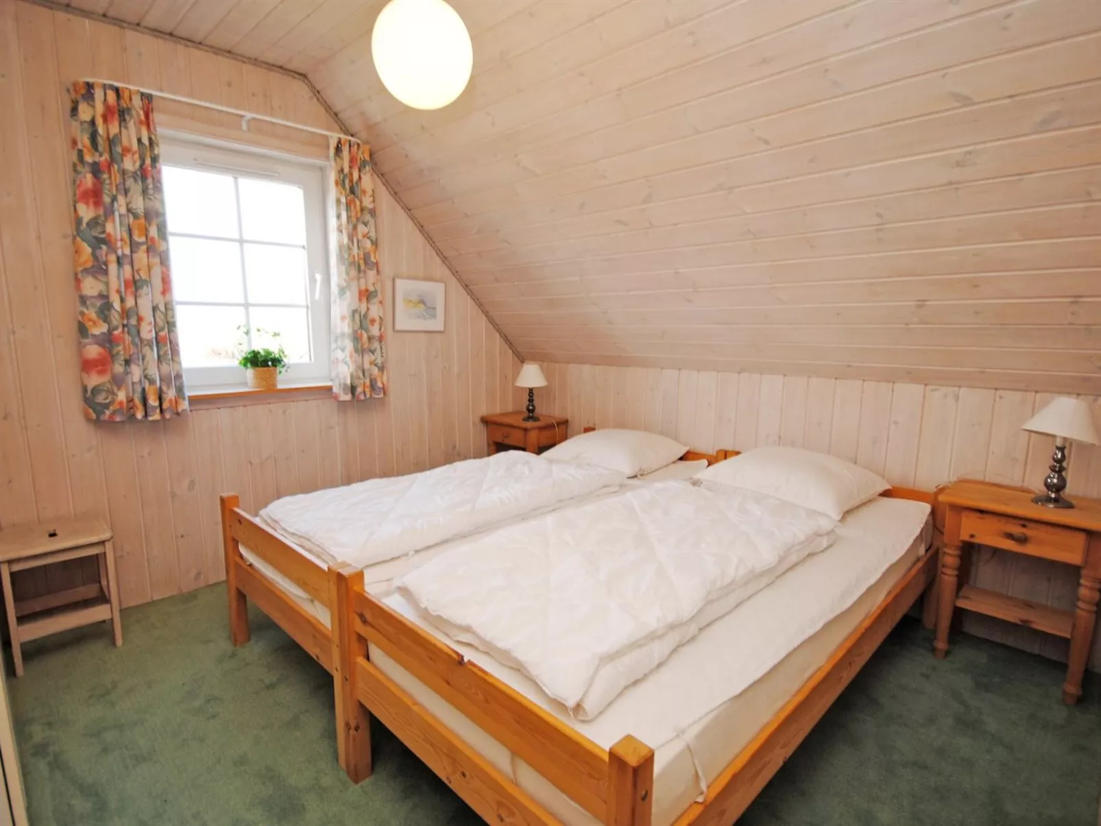 "Slava" - 250m from the sea-Inside
