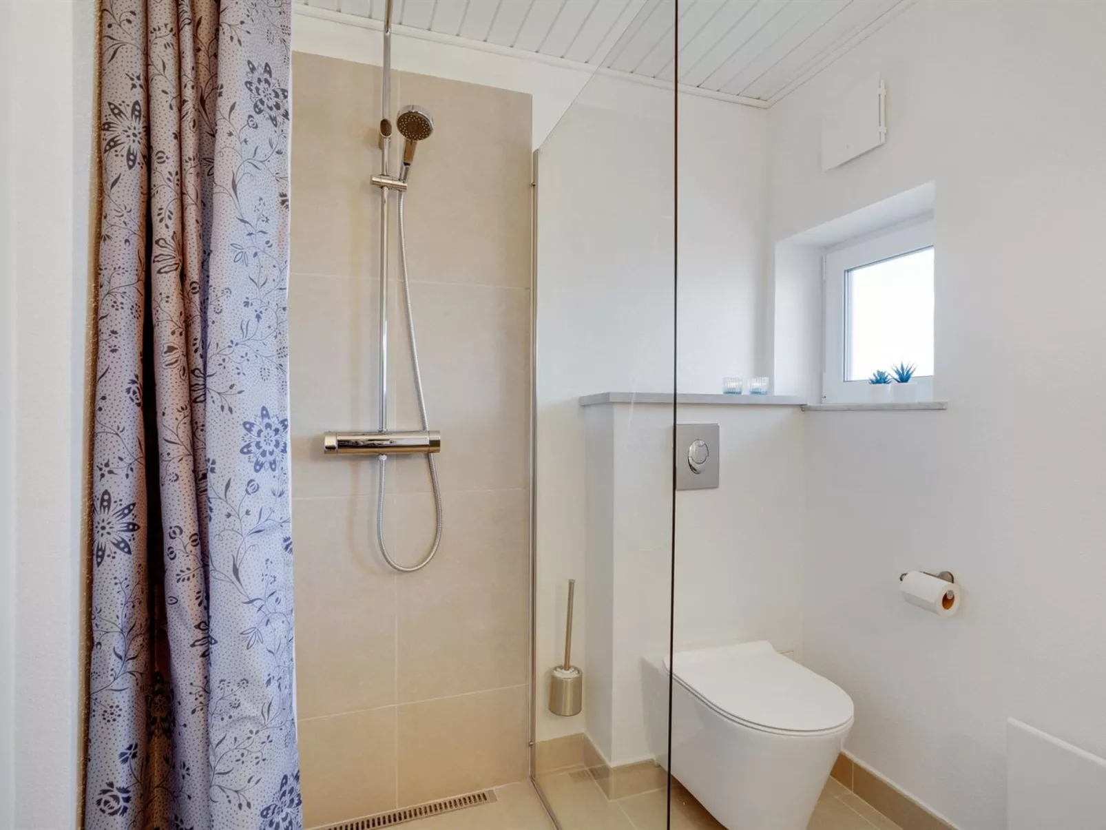 "Ayda" - 350m from the sea-Inside