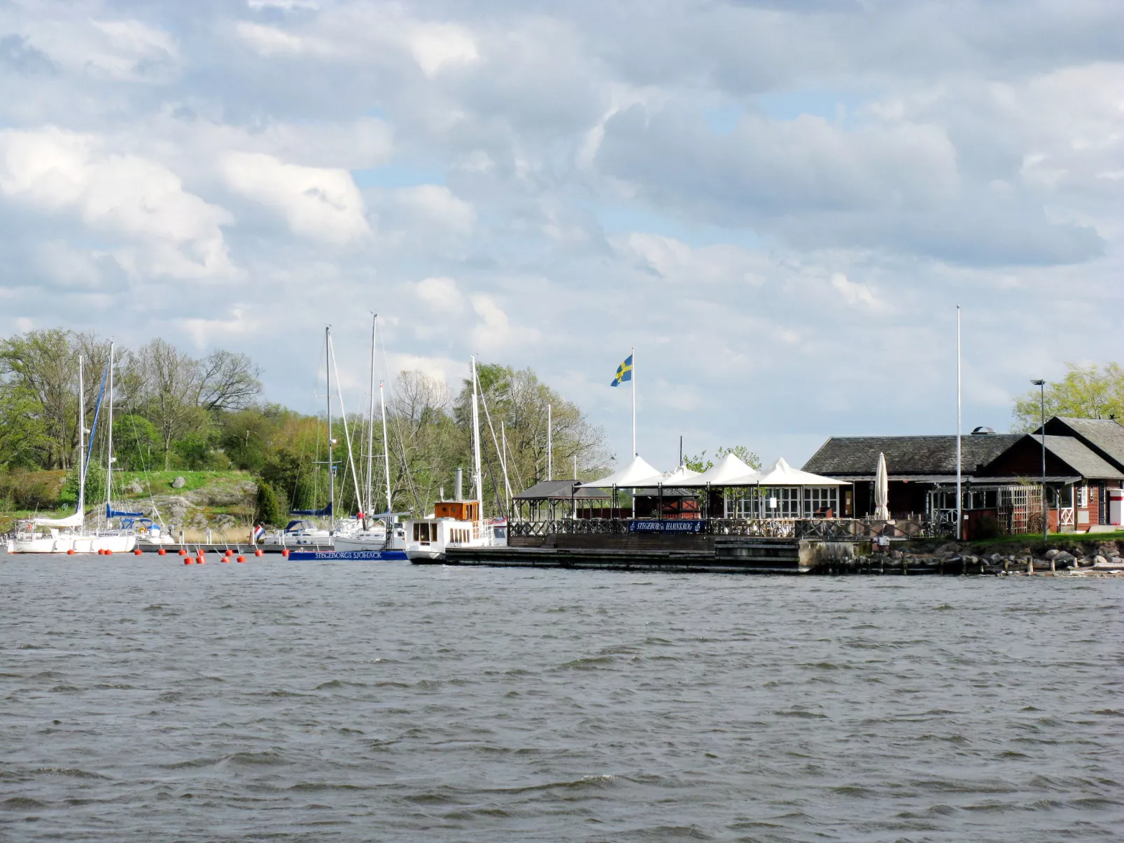 Trollsjö Stegeborg-Outside