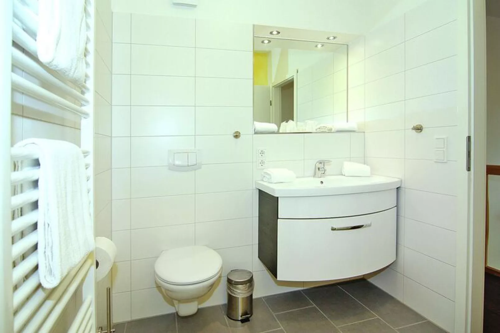 Ostseeresort Dampland-Reihenhaus Sparpreis-Bathroom