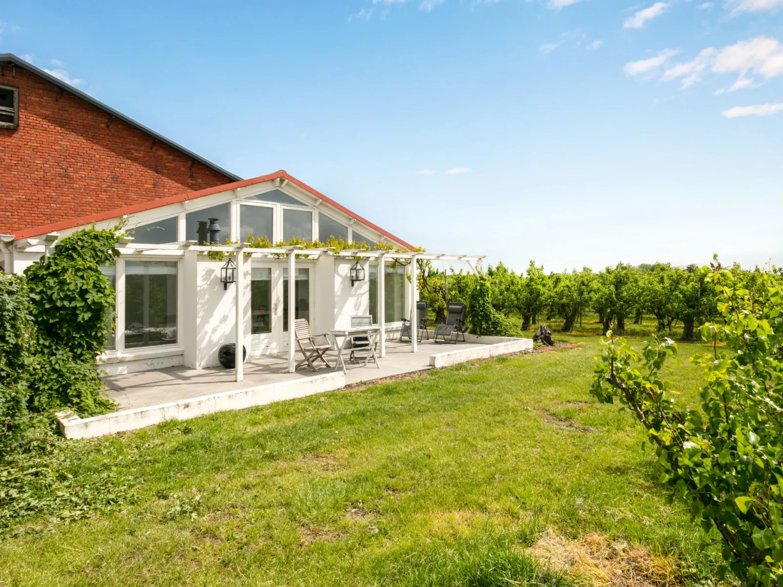 De Orangerie-Outside