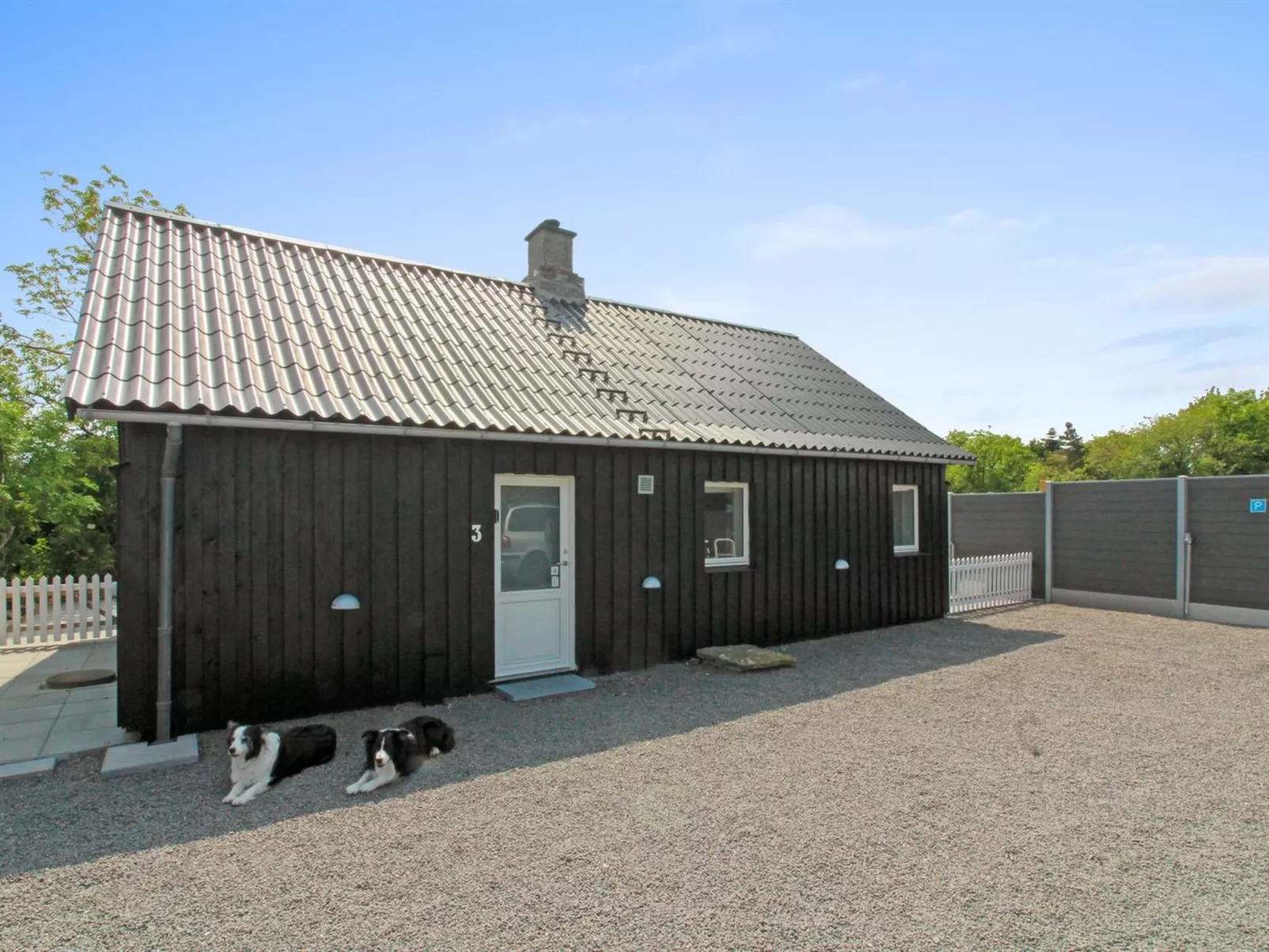 "Brawith" - 250m from the sea-Draußen