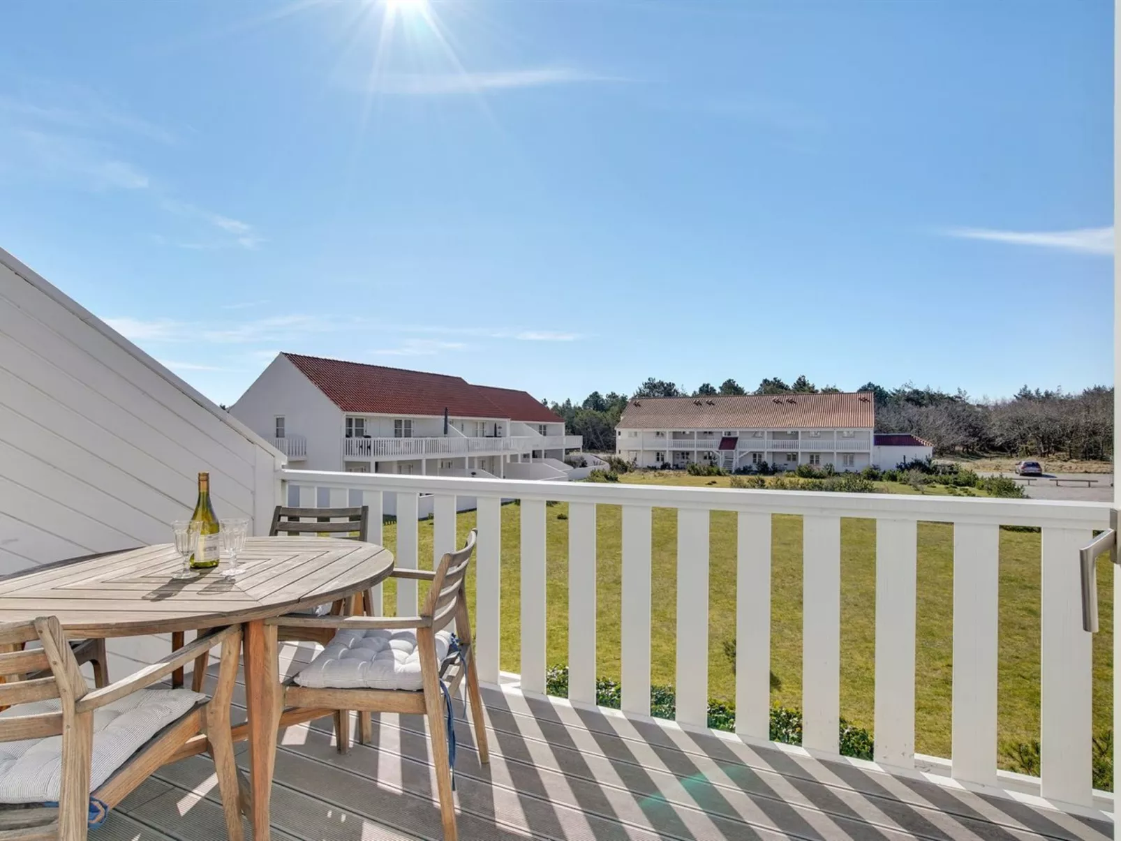 "Aline" - 1km from the sea-Outside