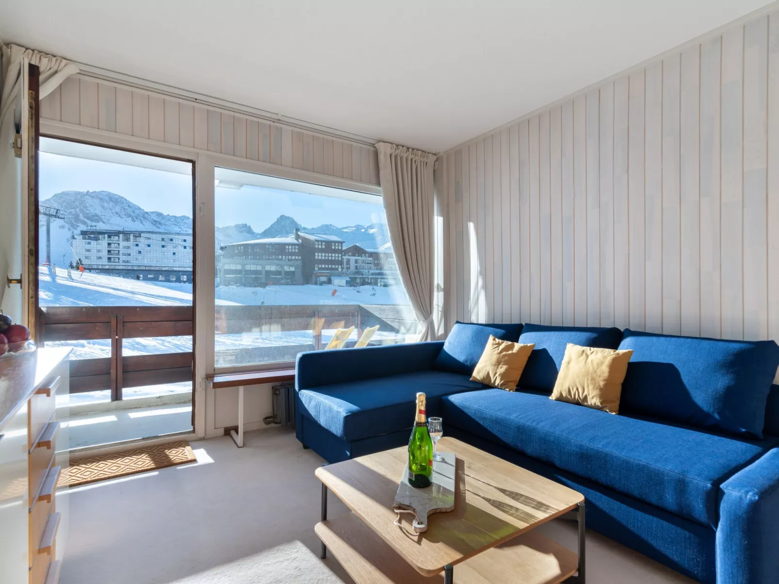 Les Pistes (Lavachet)-Inside