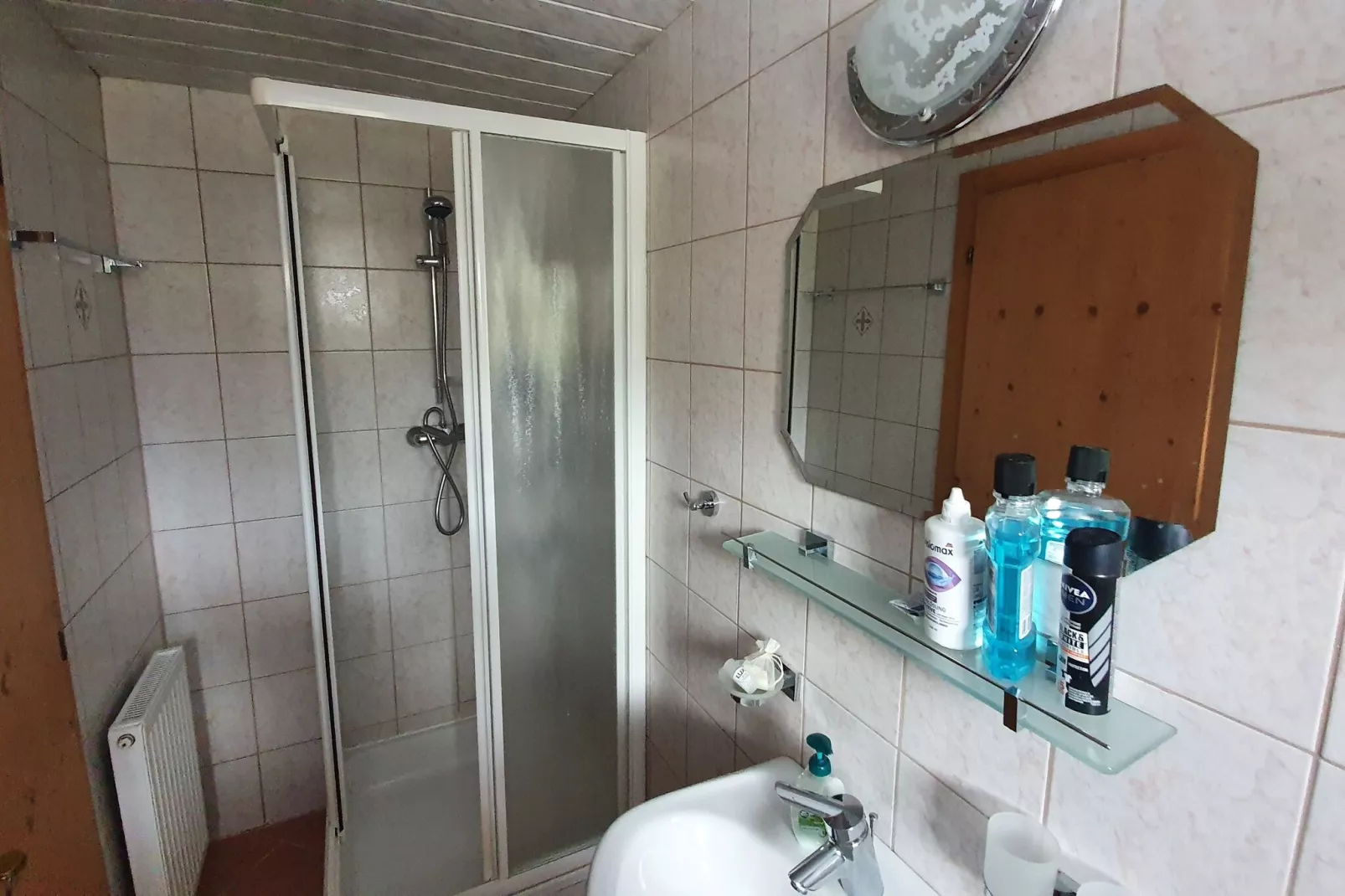 Garconniere-Bathroom