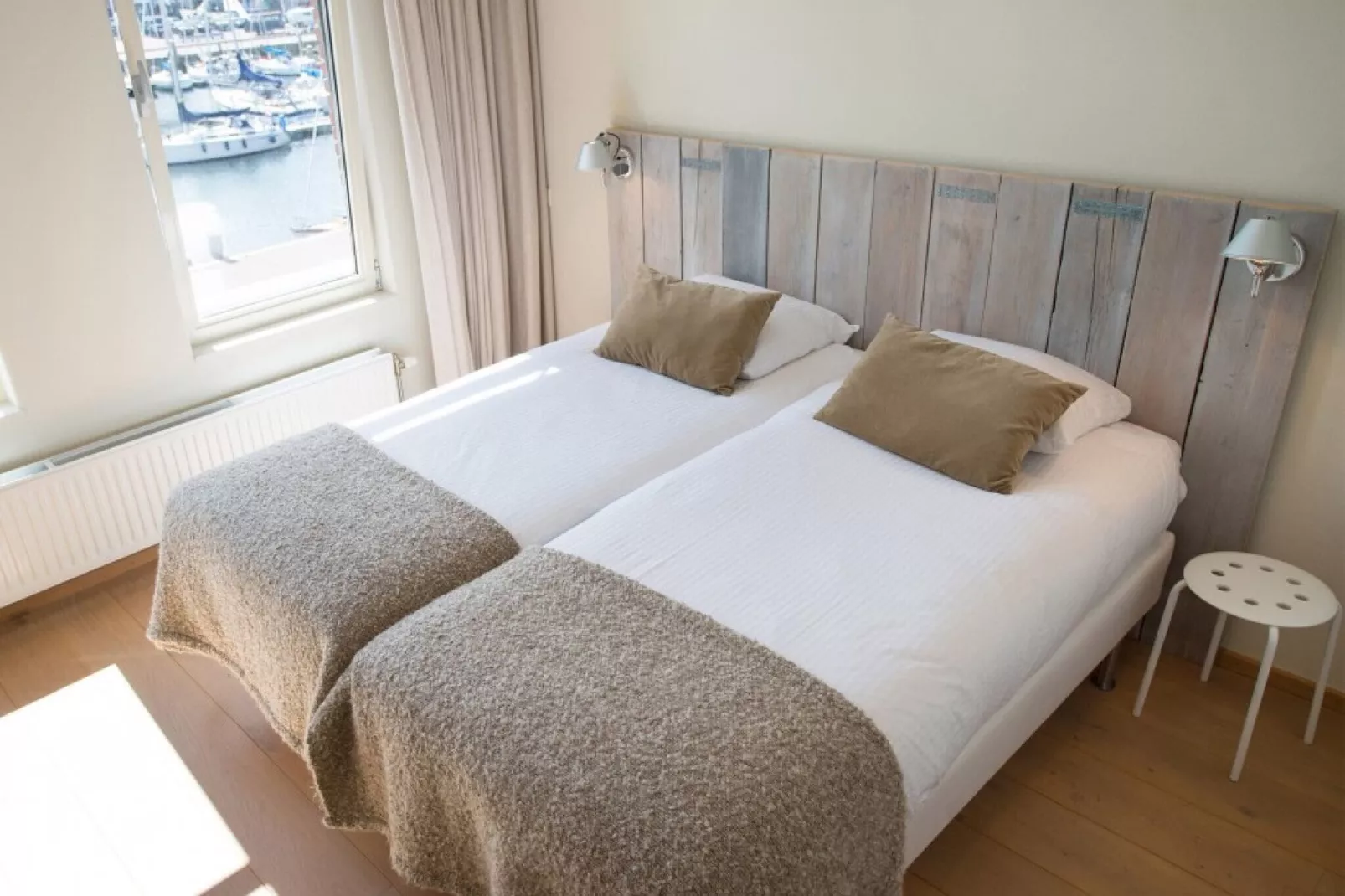 Scheveningen Harbour 16B-Chambre
