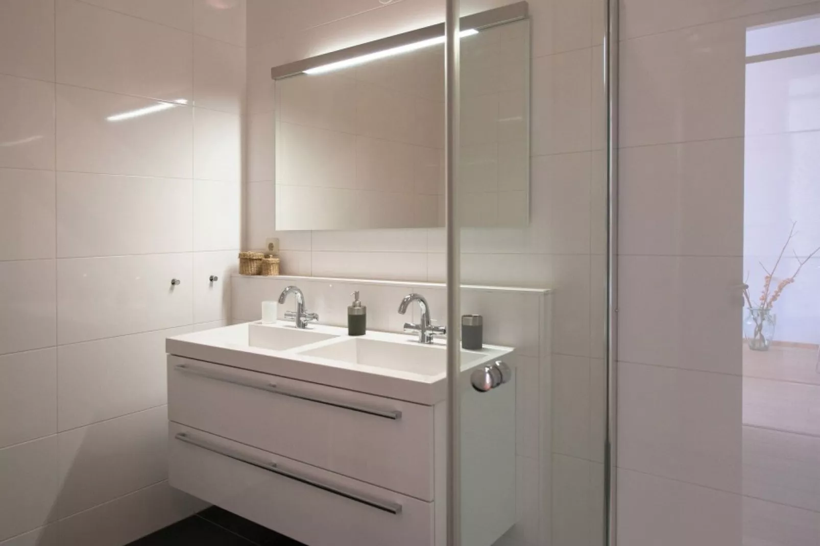 Scheveningen Harbour 16B-Salle de bain