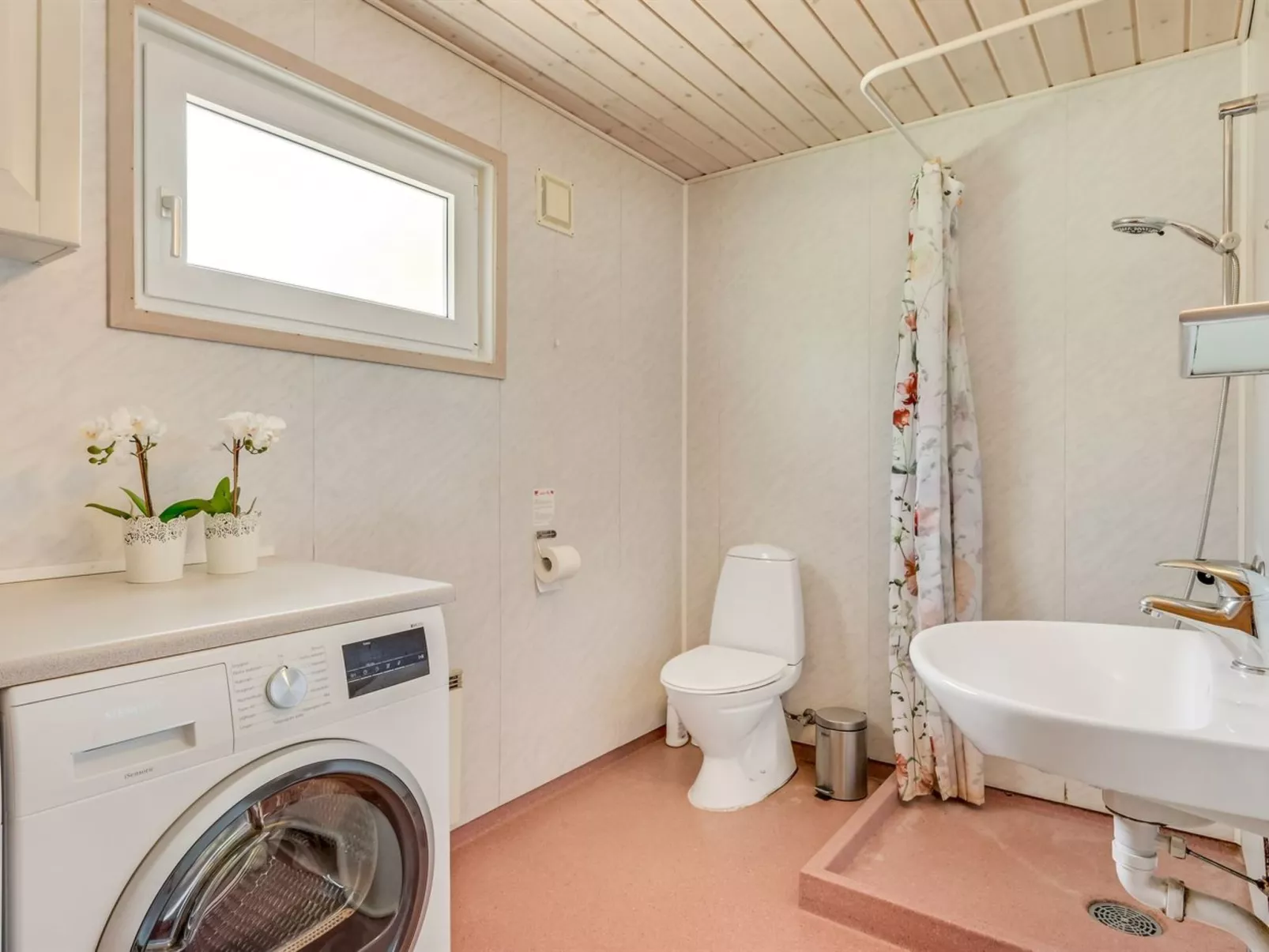 "Iven" - 300m from the sea-Dedans