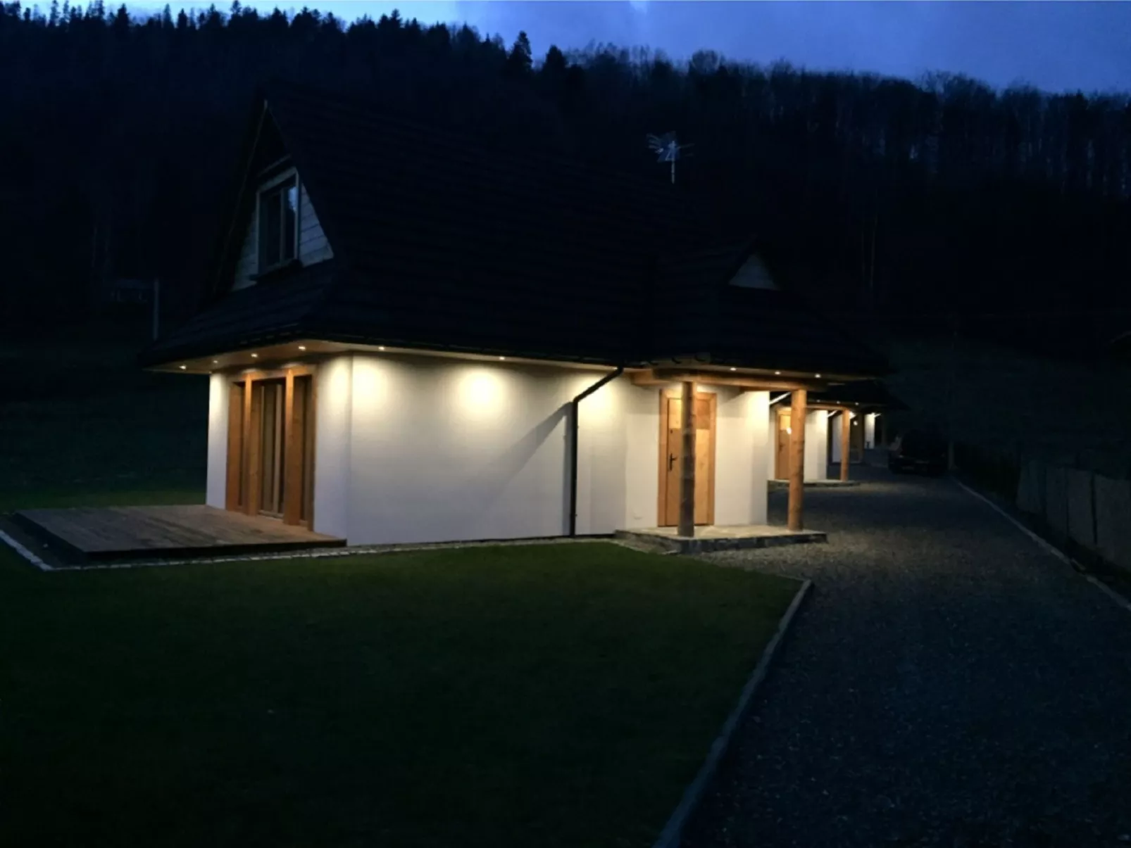 Chaty Pod Beskidkiem-Outside