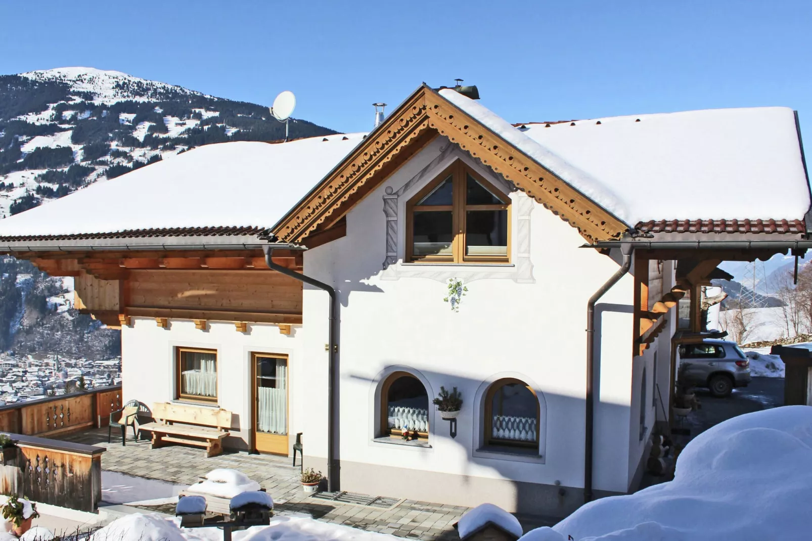 Ferienappartment Schragl-Exterior winter
