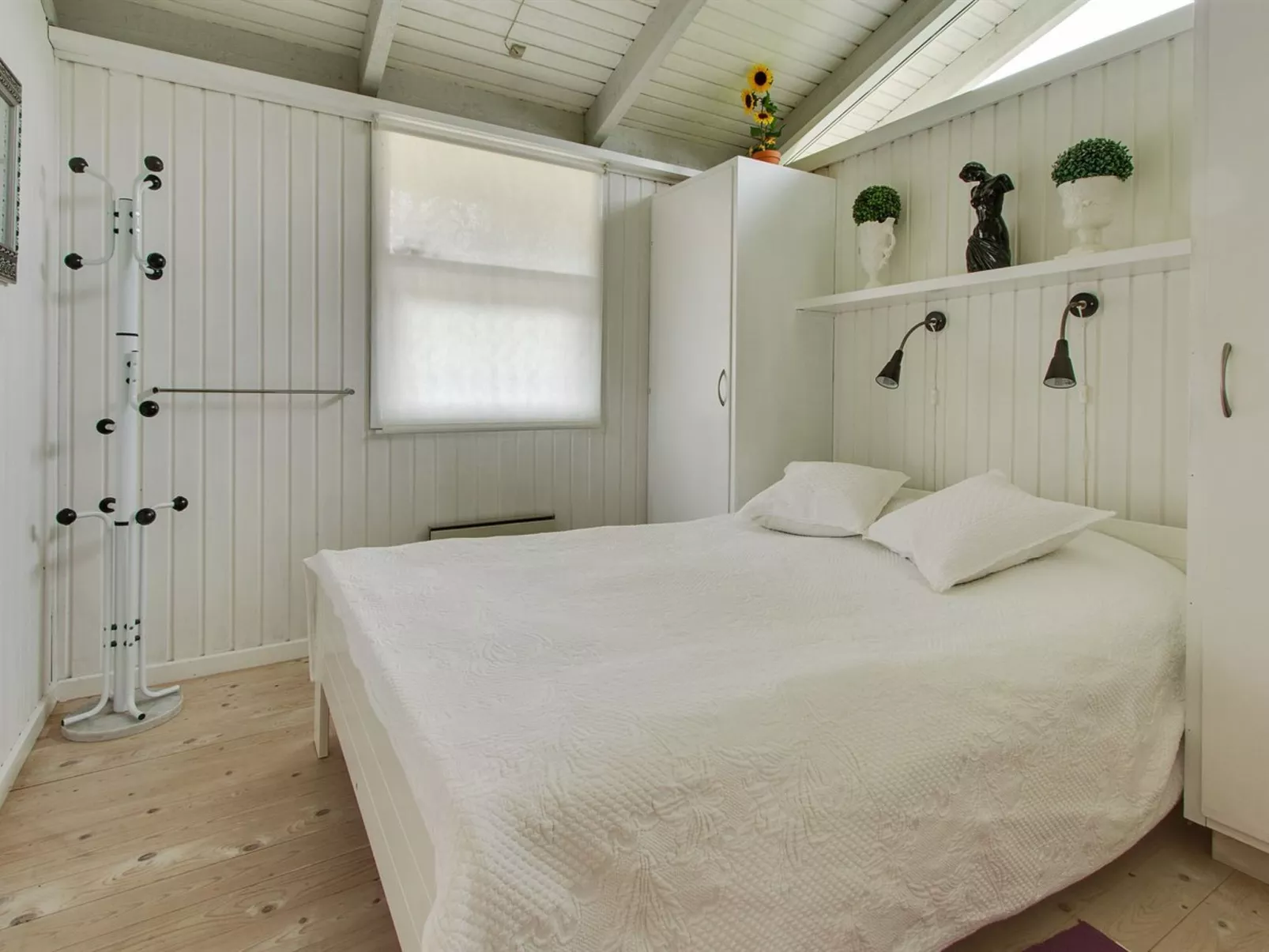 "Alvine" - 475m from the sea-Inside