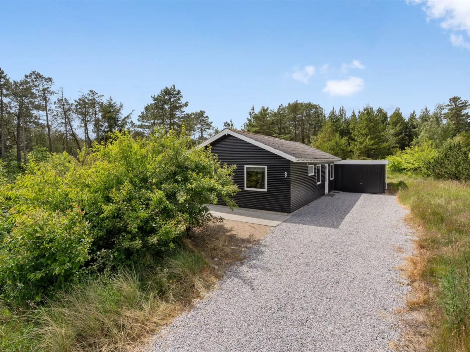 "Halfdan" - 1.1km from the sea-Outside