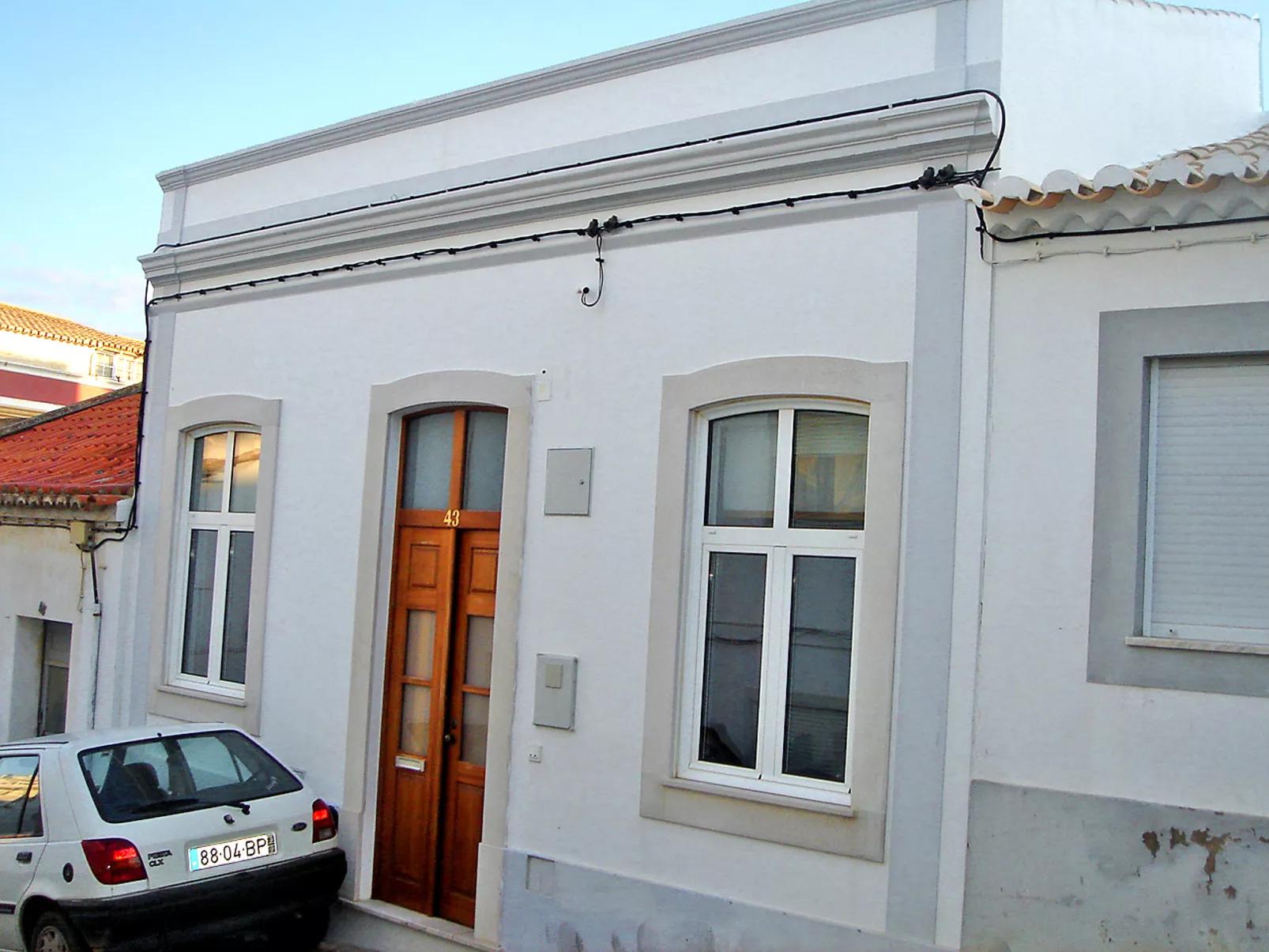 Rua 5 de Outubro-Outside